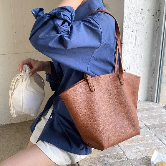 

Women Tote Bag Luxury Designer Vintage Large Capacity Shopping Shoulder Bag Pu Leather Simple Versatile Handbags High Fashion