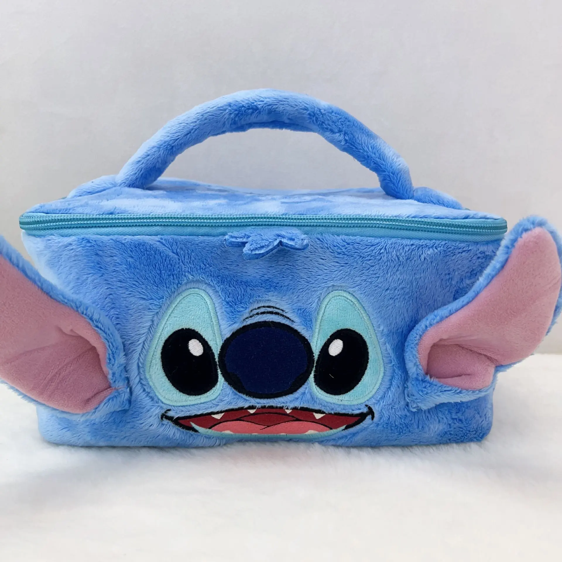 Disney Cartoon Storage Box Cute Stitch Pooh Bear custodie cosmetiche in peluche per le donne ragazze scatole per smistamento gioielli armadietti