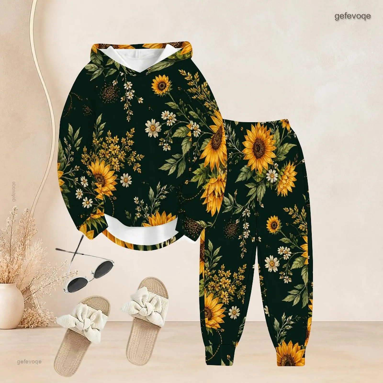 Women Long Sleeve Hooded Top Cuffed Pants Two Piece Printed Pants Set