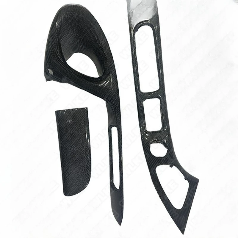 

FD3S's RHD Carbon Fiber Interior Door Handle Panel Replacement