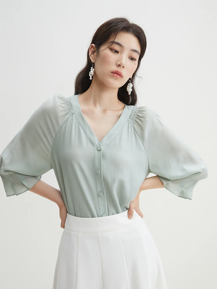 

DUSHU Commuting Temperament Simple Design Shirt for Women Versatile V-neck Top 2024 Summer New Style Casual Shirt 24DS82010