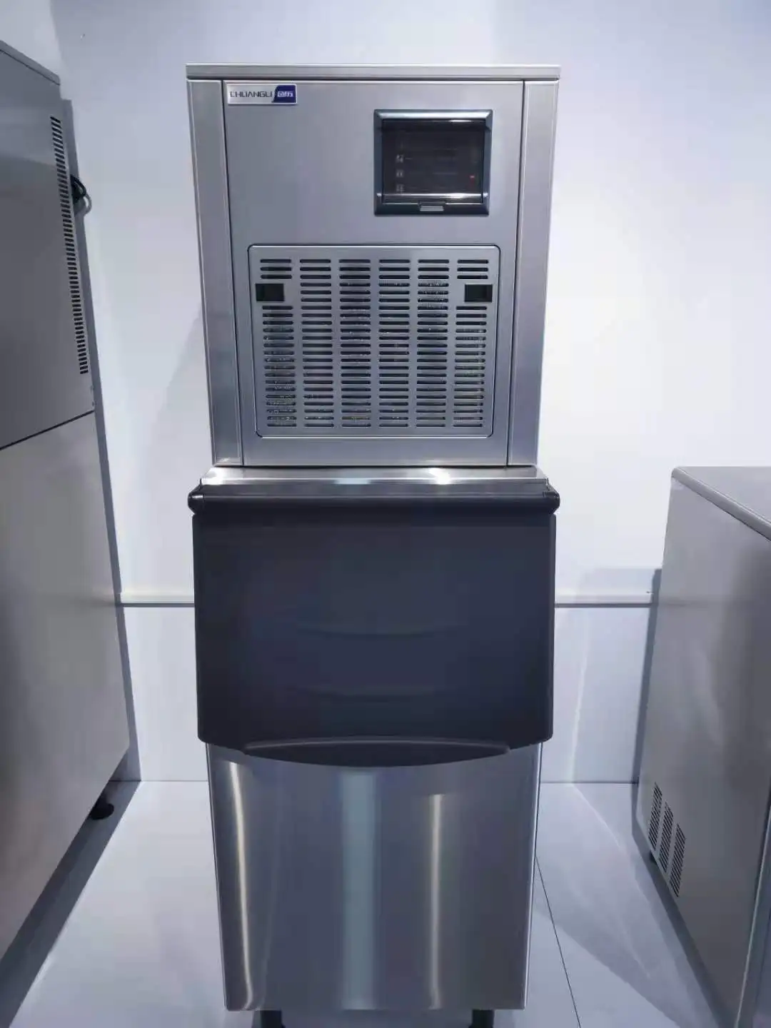 آلة صنع الثلج الحبيبية المدمجة ذات الإنتاج العالي المعياري للأسماك والمطعم #2