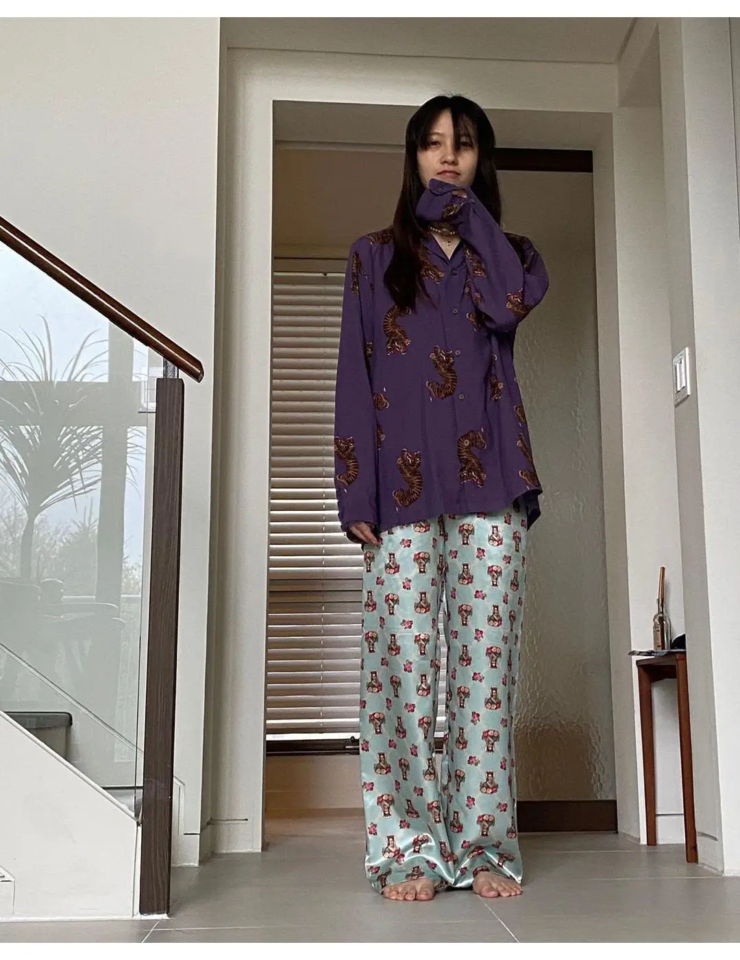 Korean niche retro art wide leg pants autumn and winter new products ins big hot print loose casual pants straight pants women