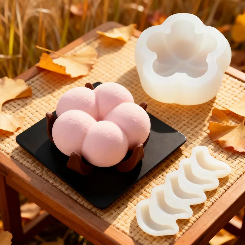 

Creative Cloud Mousse Cake Silicone Mold: DIY Fun for Homemade Chocolate