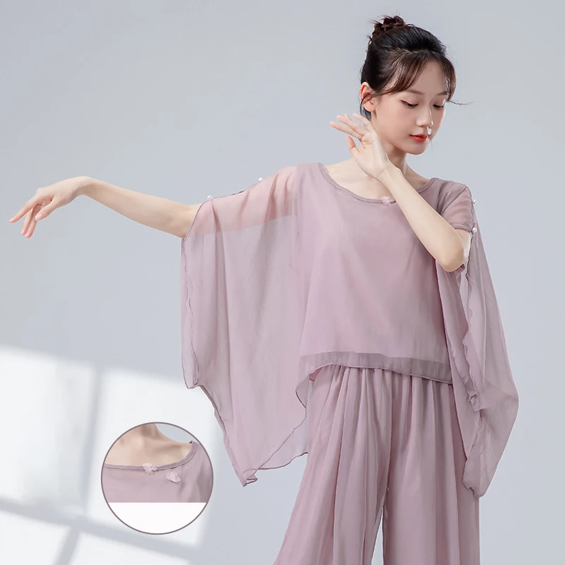 Top da danza classica Camicetta con maniche a pipistrello da donna Orlo irregolare Stile cinese Casual Stage Saree Abbigliamento Costume da spettacolo fluido