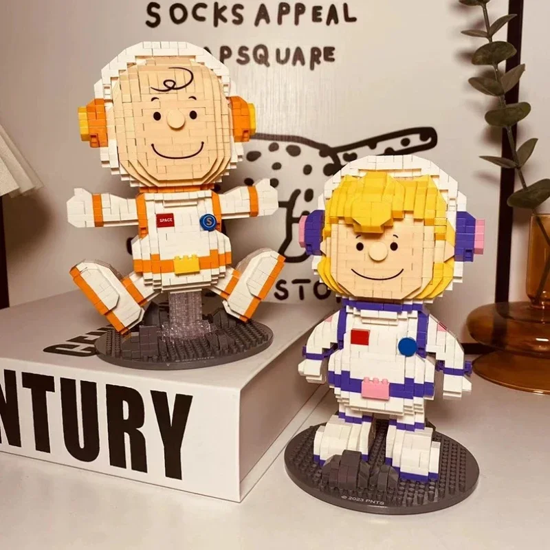 Astronaut Cartoon Building Blocks para Crianças, Mini Boneca, Diamante, Partículas Pequenas, Brinquedos Montados, Presente Anime, Snow opy, Novo