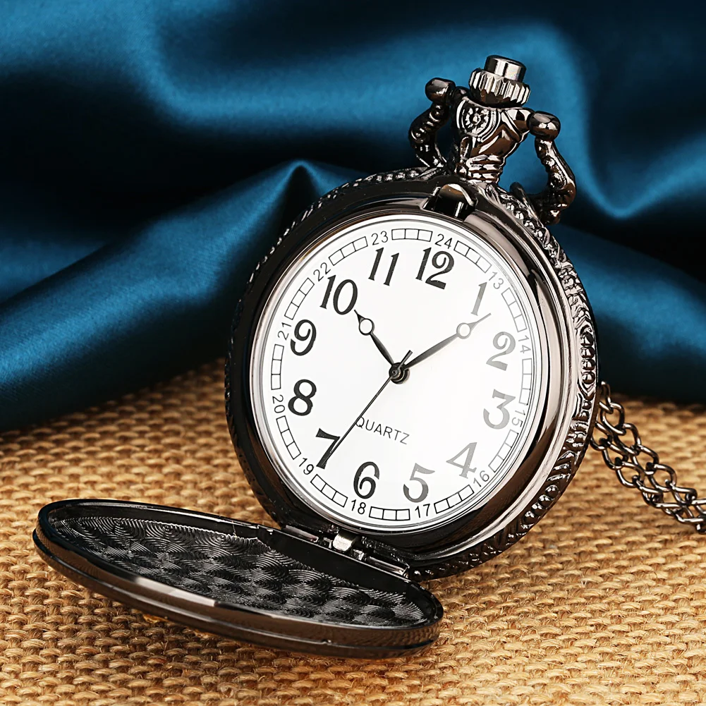 Vintage Stylish Quartz Pocket Watch with 80 cm Necklace Chain Retro Pendant Pocket Clock Arabic Numerals Display Timepiece Gift