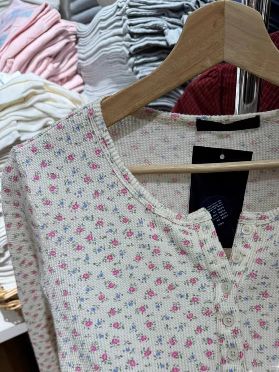 Pink Floral Waffle Long Sleeve T-Shirt Woman Spring Buttons Round Neck Cotton Slim Tee Top Sweet Cute Preppy Style Tshirt Y2k