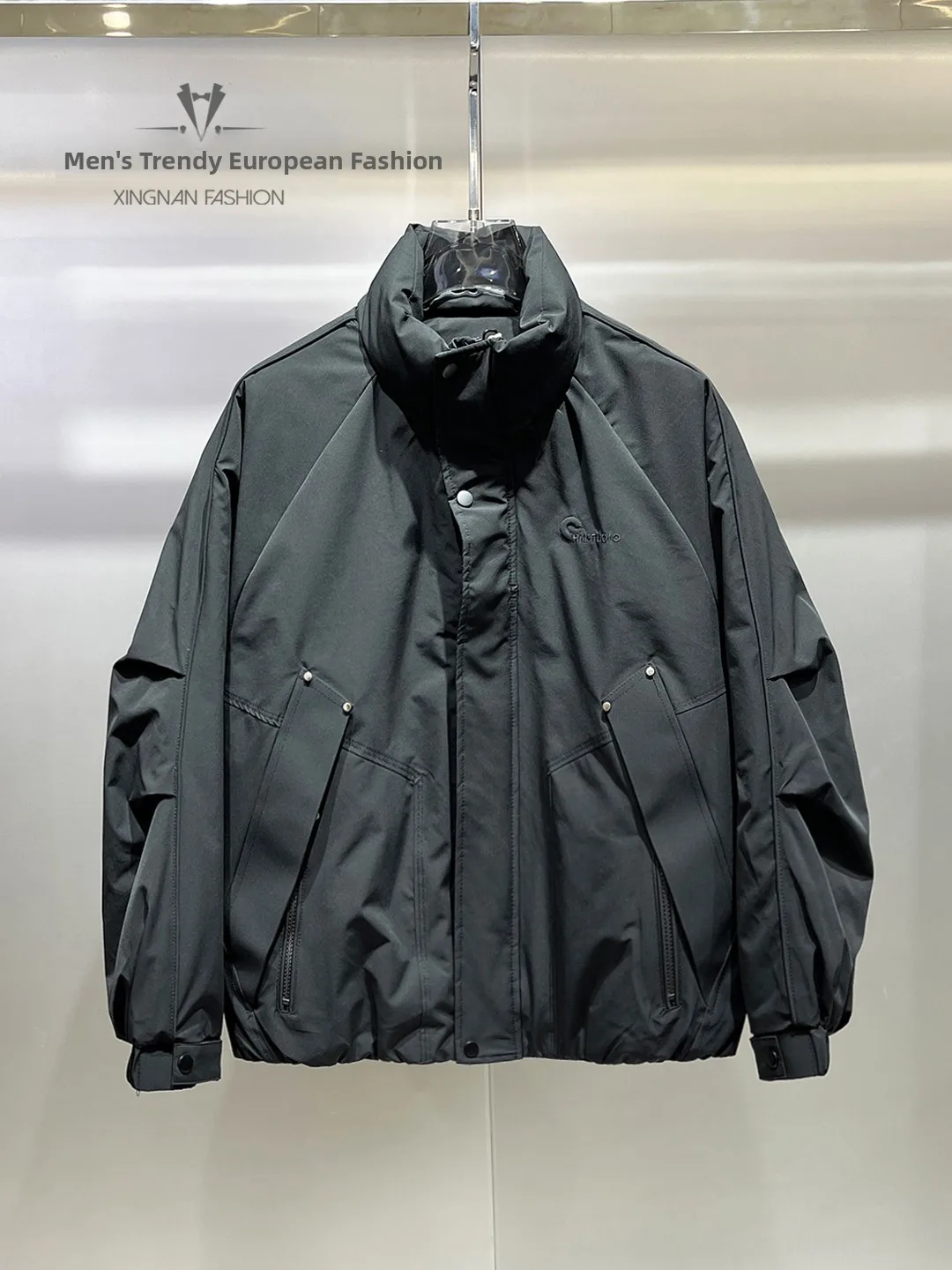 

Мужская повседневная утепленная куртка-пуховик свободного кроя с воротником-стойкой на молнии, зимняя, модная, из полиэстера.