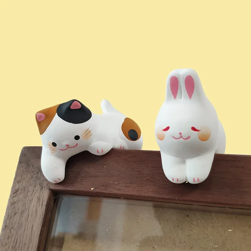 Computer Screen Monitor Small Ornaments Desktop Doll Cat Rabbit Frog Car Home Decoration Lucky Cat  Figurine  Home Accessories