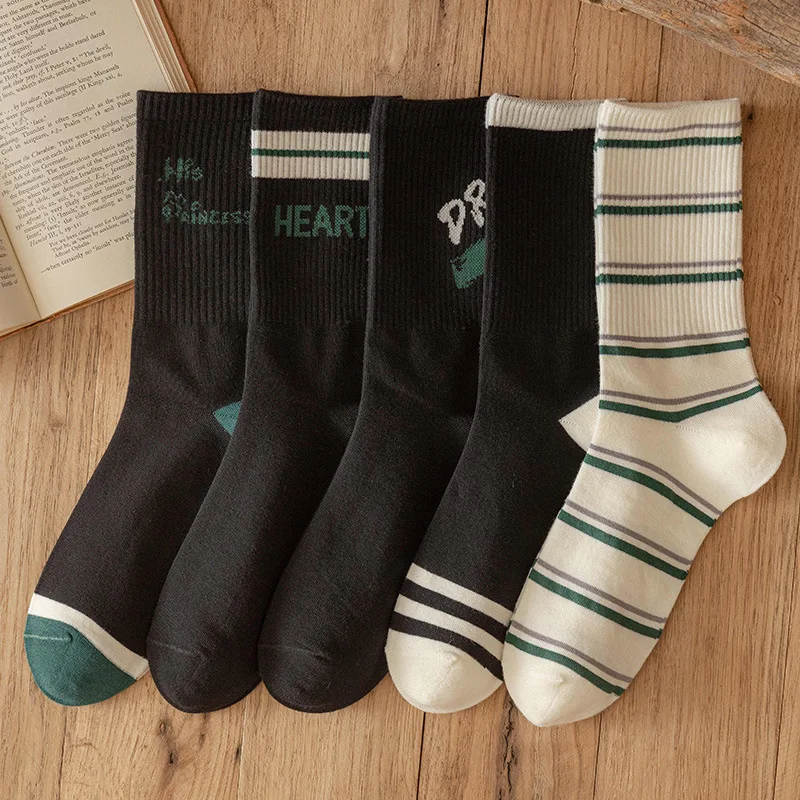 

New Winter Trendy Socks Medium Tube Men's Socks with Letter Striped Cotton Socks