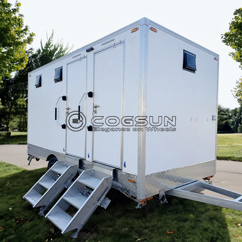 

Портативный туалетный прицеп класса люкс, мобильная санузла, изготовленная на заказ для общественного пользования на карнавалах и открытых концертах