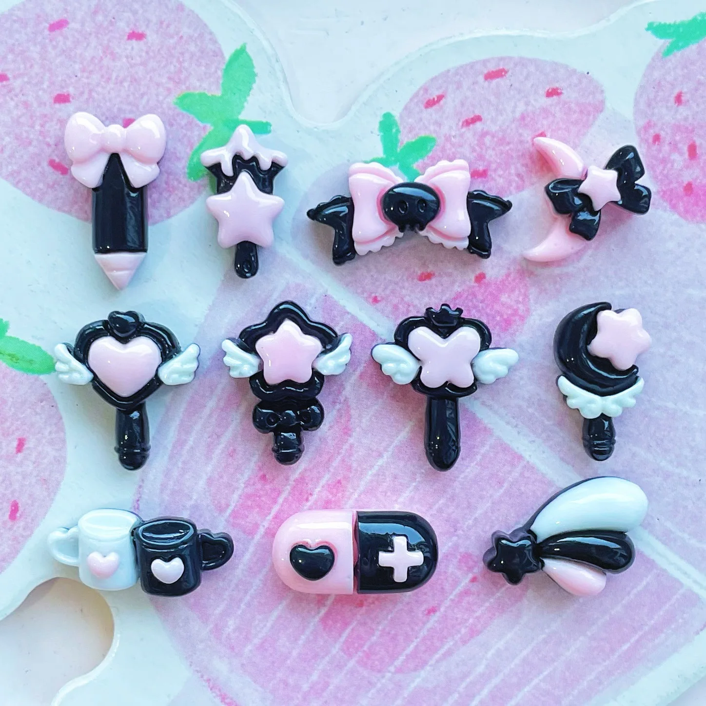 20-50Pcs Mini Black Pink Resin Accessories Fashion Hairpin Earrings Ornaments Patch Girl DIY Jewelry Handmade Charm Materials