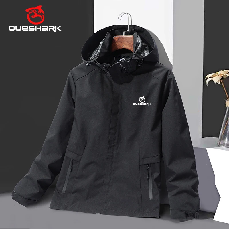 

QUESHARK Men Reflective Waterproof Windproof Softshell Camping Hiking Jacket Spring Autumn Trekking Climbing Windbreaker Coat