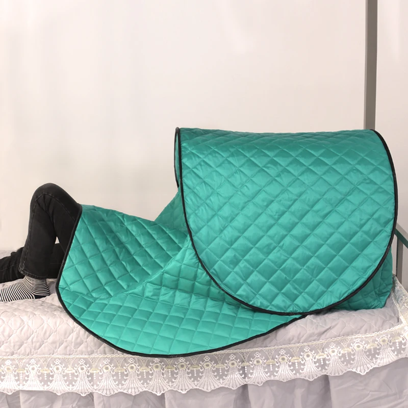 Winter Thermal Full-Cover Hood for Home Use: Protects Shoulders and Arms While Using Mobile Devices During Afternoon Rest Period