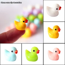 Meat Decoration Micro Landscape Candy-Colored and Carried the Duckling Create Yellow Duck Animals Decorating Resin Decoration