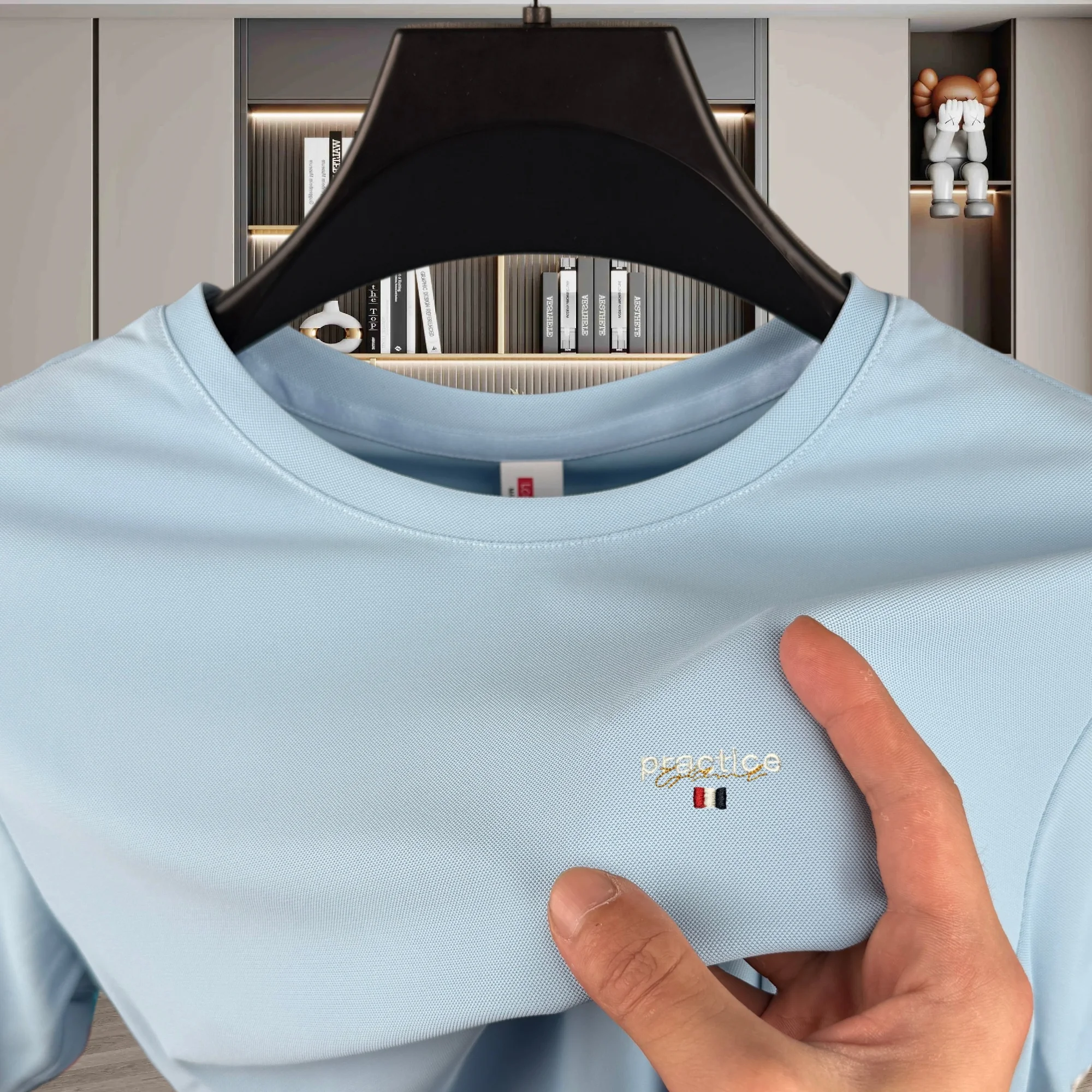 Highend ice silk short sleeve men's round neck top summer fashion letter embroidery design cool breathable casual sports T-shirt