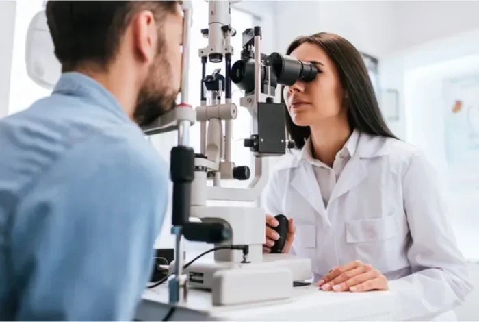 Ophthalmology 3-step slit lamp with magnification of 10X, 16X and 25X HS    applanation tonometer+table+teaching