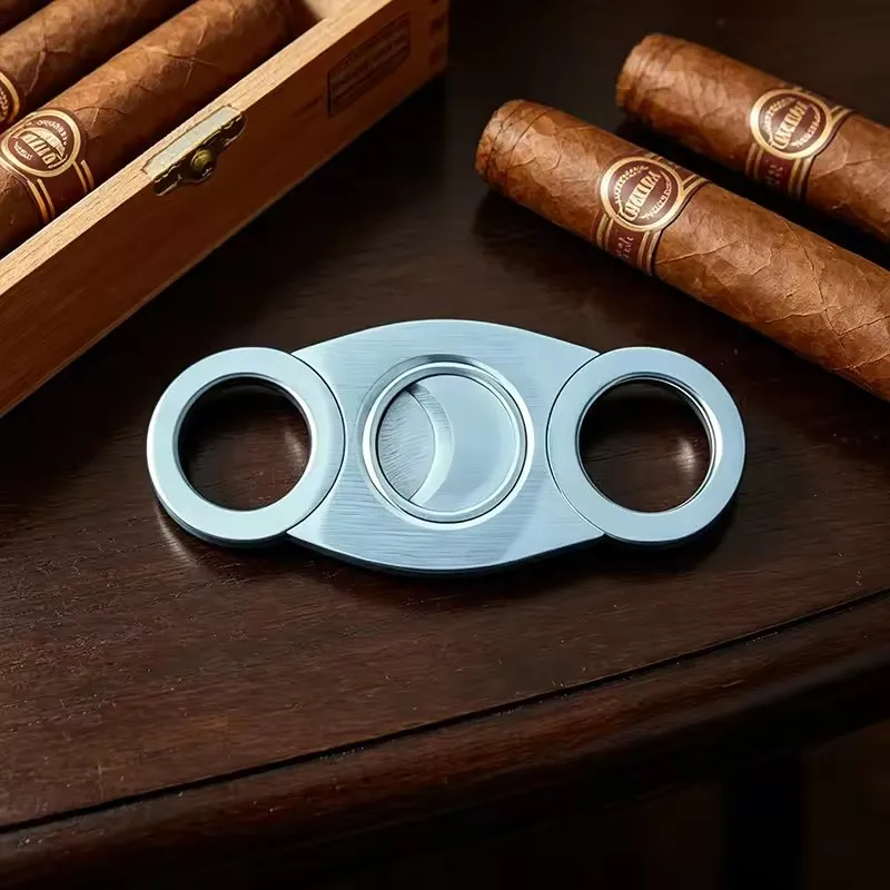 Quality Stainless Steel Cigar Cutter Metal Classic Cutter Guillotine Cigar Scissors Gift Puncher Cutting Knife Cigar Accessory