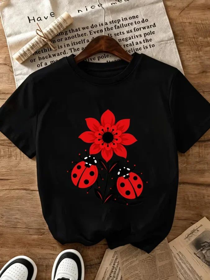 Women Dark Aesthetic Graphic Tee Gothic Red Flower And Cute Ladybug Print Crew Neck Short Sleeve Trendy Casual Black T Shirt