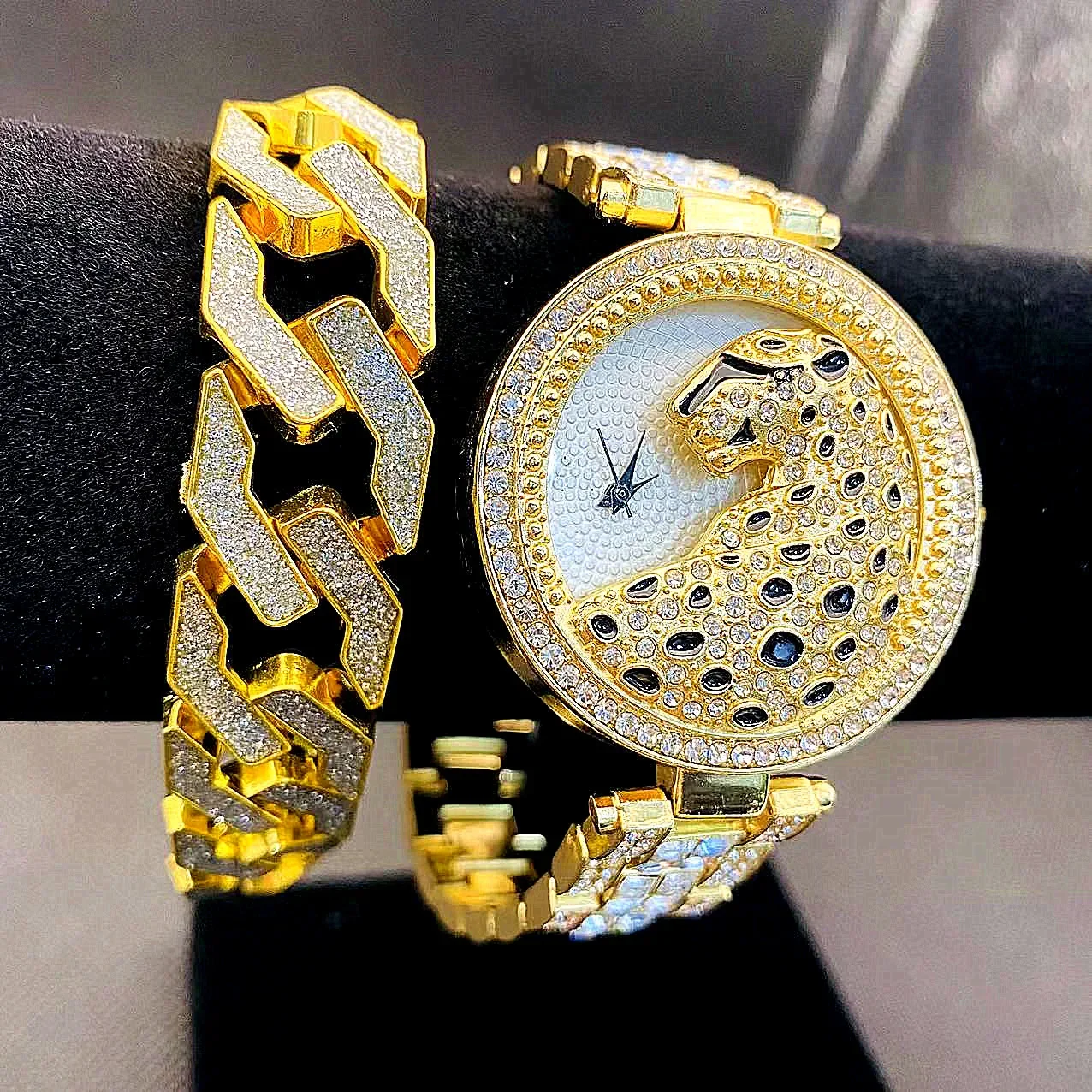 2pcs Iced Out Watch for Women Bling CZ Bracelet Leopard WristWatch Luxury Diamound Clock Women Jewelry Set Reloj Mujer Gifts