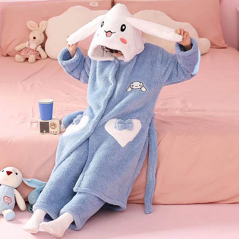 

Детский бархатный пижамный комплект Cinnamoroll, зимний комплект для мальчиков и девочек в стиле аниме, одежда для дома, пижама Kawaii, коралловый флис, одежда для сна, халат