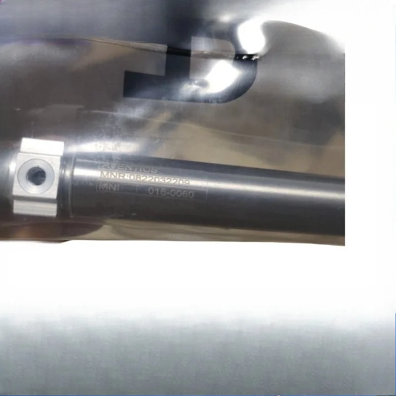 

Parts for 0822032209 AVENTICS Micro Cylinder 16 * 60