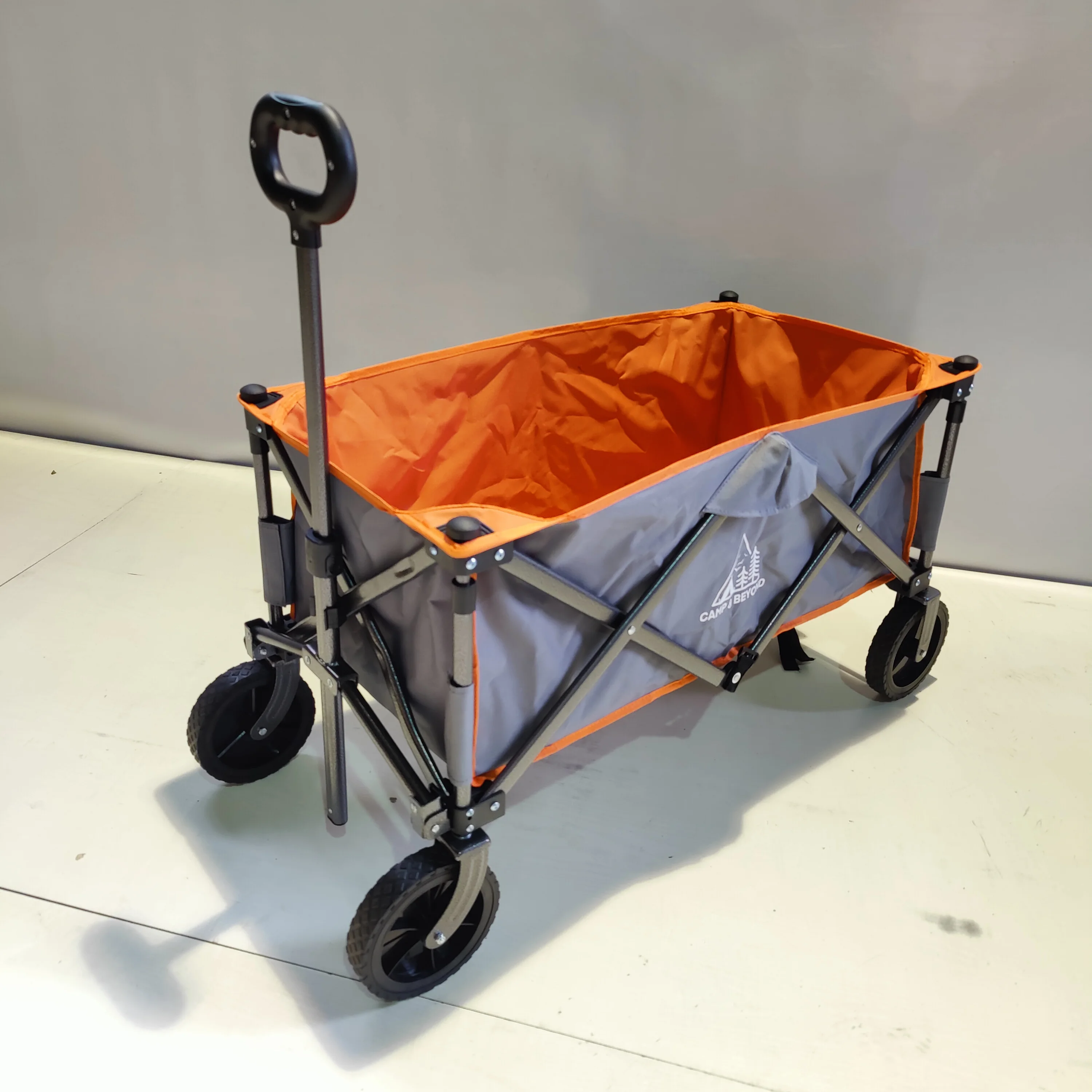 Selling 4 Wheel Outdoor Camping Foldable Kids Wagon Folding  Beach Sport Wagon