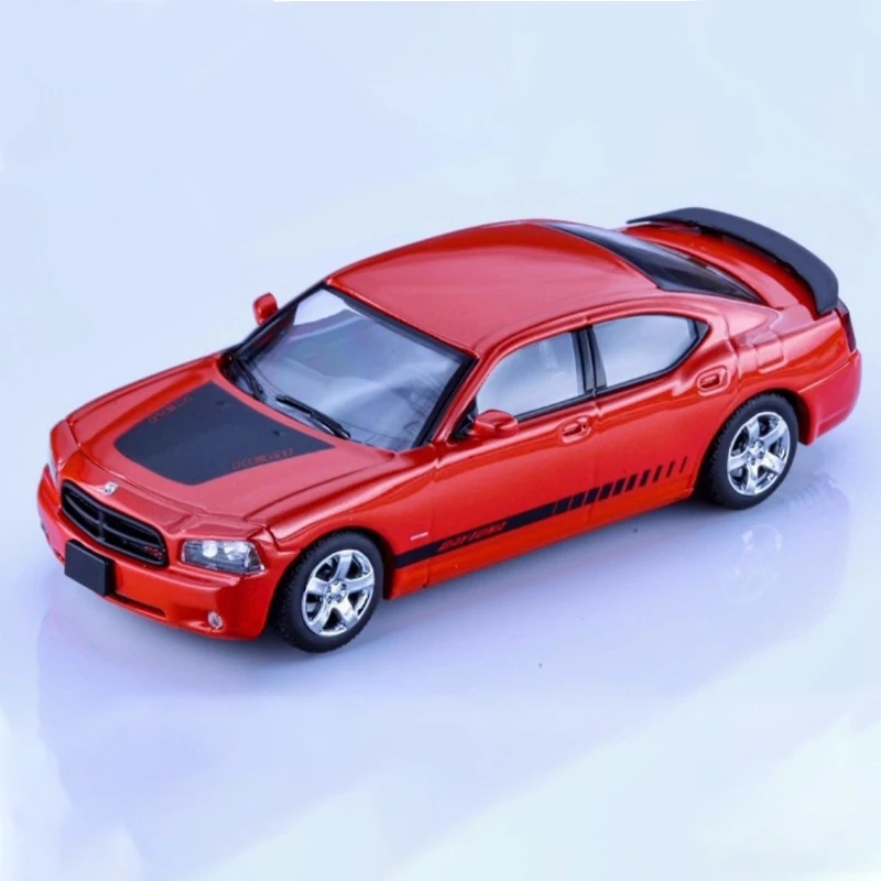 

Литье под давлением оригинальное зарядное устройство в масштабе 1:64, модель из сплава 08, готовое украшение для изделий, хобби, сувениры, коллекция подарков, статический дисплей