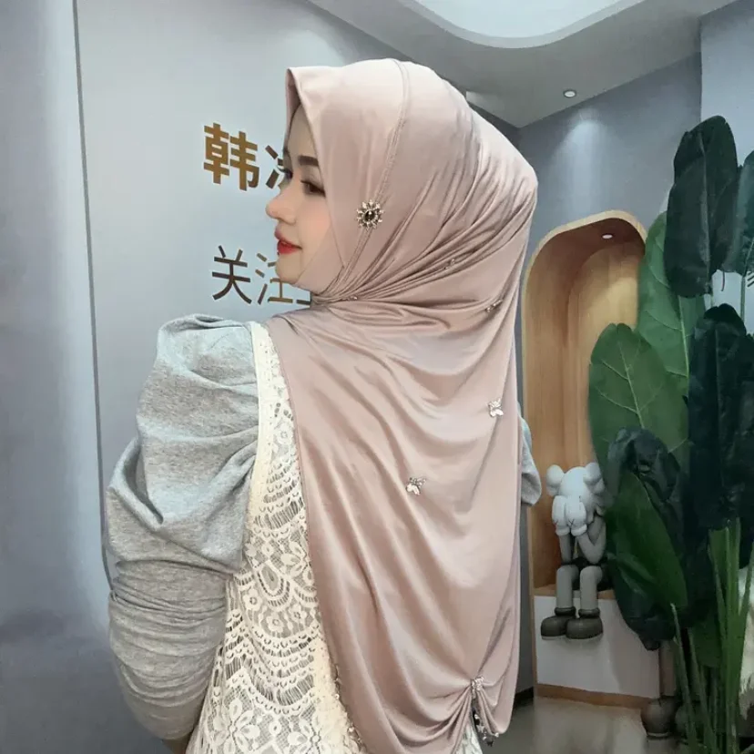 Châles Longs en Motif de Papillon, Vêtements Musulmans de Haute Qualité, Hijab