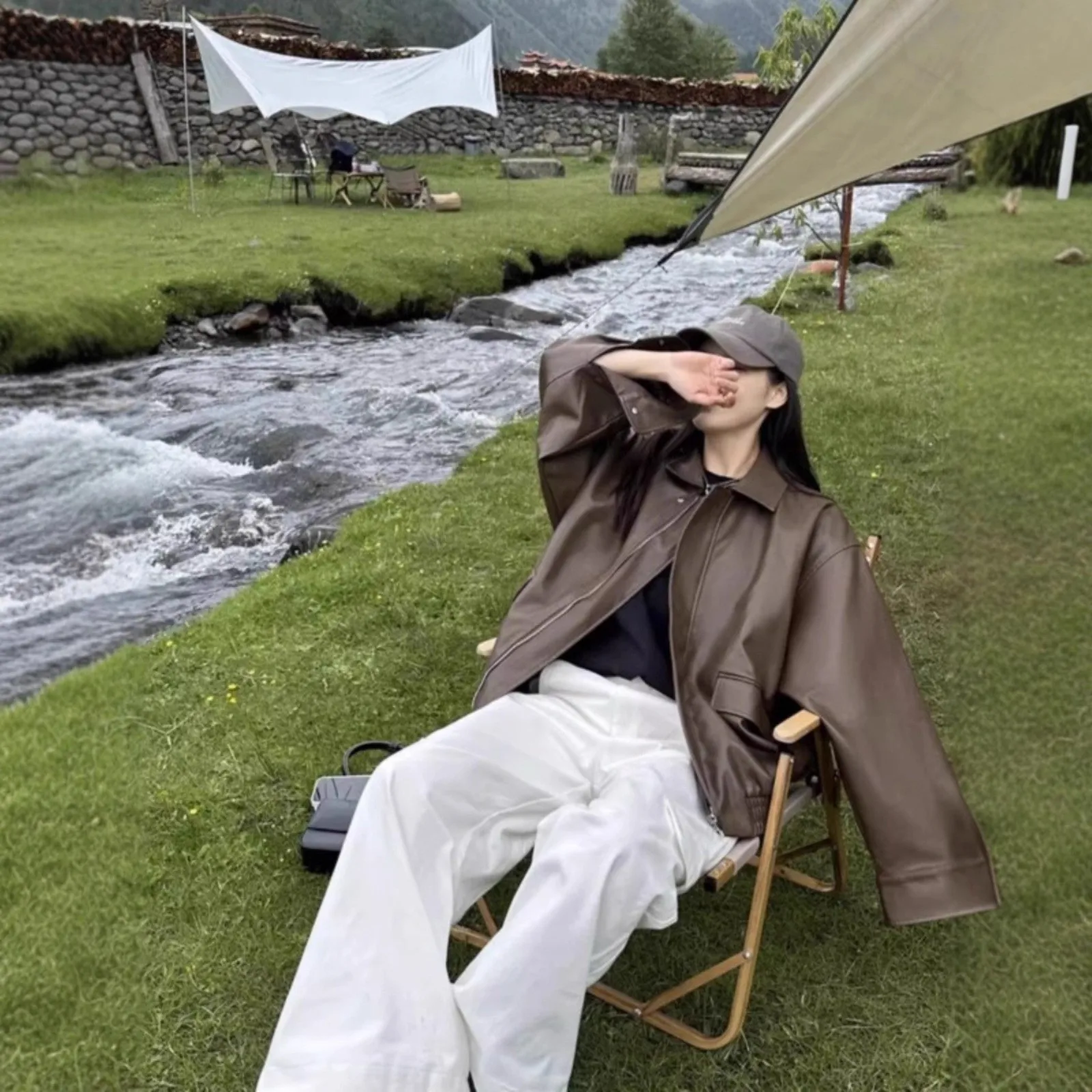 

Элегантная коричневая кожаная куртка в винтажном стиле с молнией, свободного кроя, женская, модная, весна-осень, маленький размер, ретро-стиль, с длинными рукавами