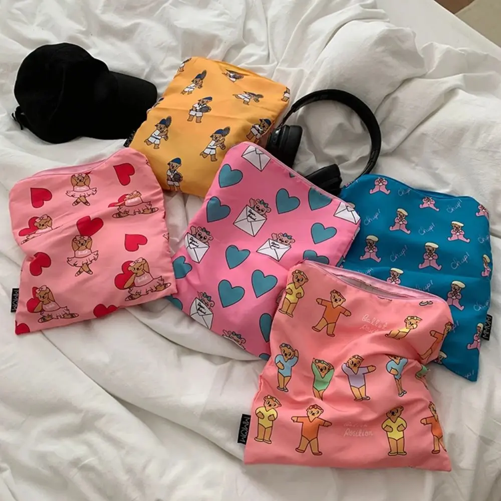 Fashion Kawaii Makeup Bag Large Capacity Cartoon Stationery Bag Bear Pattern Portable Storage Bag