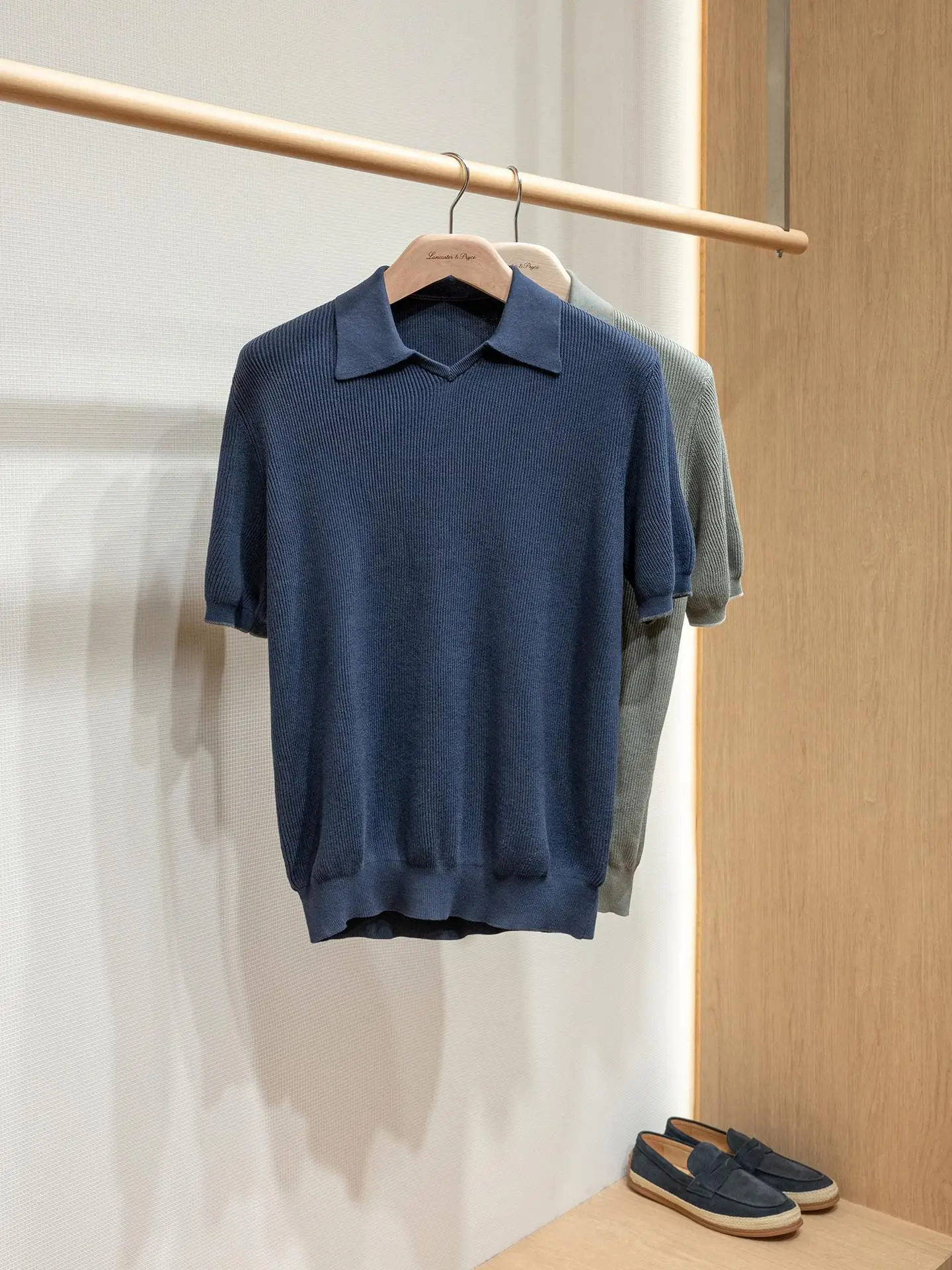 Men's knitted short sleeved polo shirt ribbed fabric short sleeved shirt