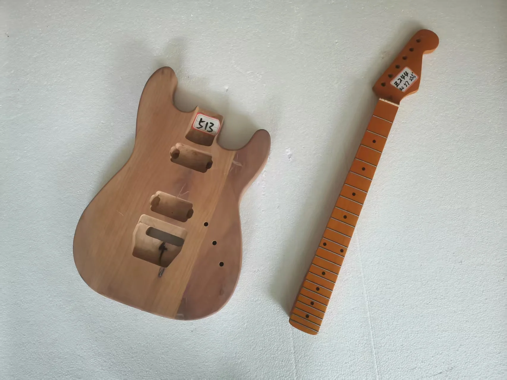 

DIY Custom 6 Strings Electric Guitar Body+Neck Part Guitarra in Stock Discount