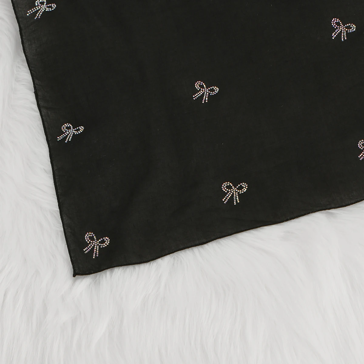 풀 쉬머 보우 라인스톤 스퀘어 스카프 여성용 부드러운 코튼 보일 히잡 무슬림 솔리드 플레인 인스턴트 히잡 헤드스카프 110*110cm