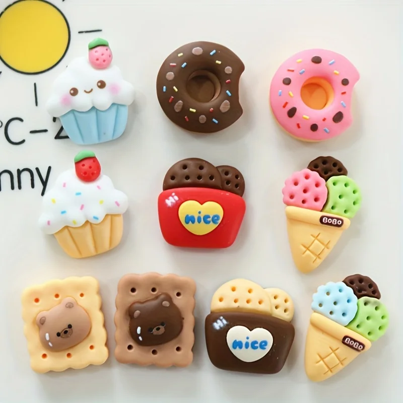 10 Zufällige Niedliche Cartoon-Kühlschrankmagnete Bär Donut Keks Harz-Kühlschrankmagnete Zusätze