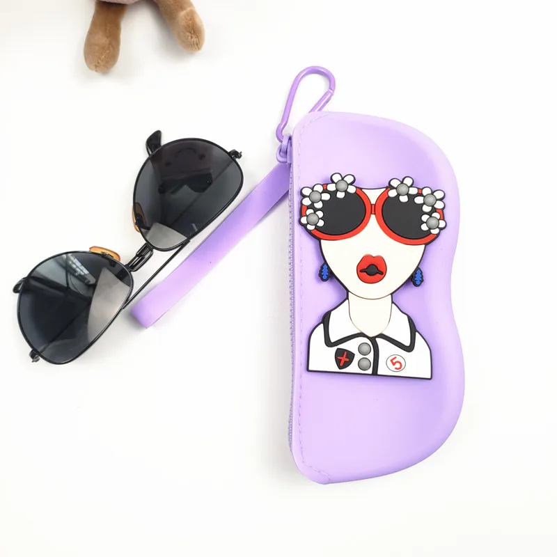 

2025 New Multifunctional Portable Glasses Bag Dustproof Waterproof Coin Purse Silicone Cosmetic Bags Girl Gift B3