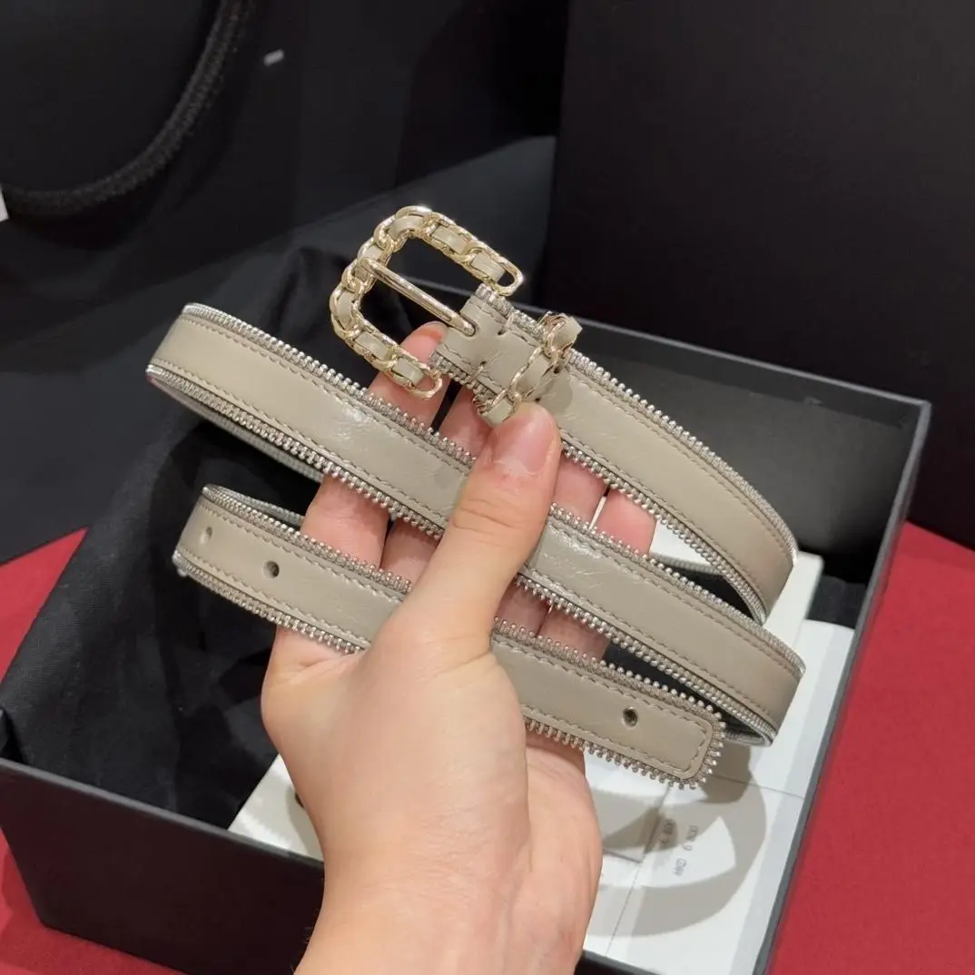 Fashion Women Genuine Leather Belt, Off-white Color, Rhinestone Edge, Gold Chain Pin Buckle, Multi Sizes