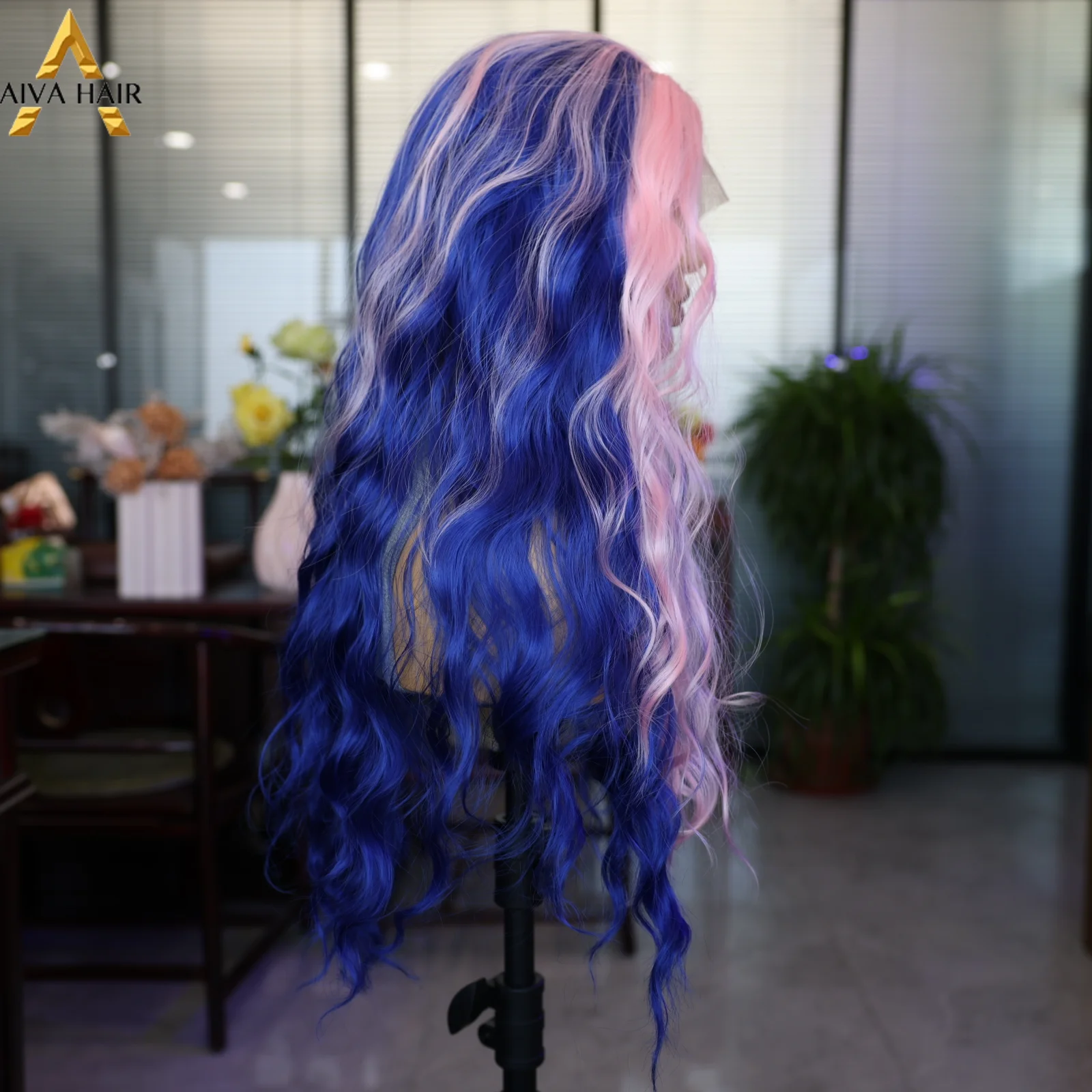 Peluca de encaje sintético de 24 pulgadas, pelucas onduladas de colores mezclados en rosa y azul, peluca de Cosplay de moda para mujer, línea de cabello Natural de 180 de densidad