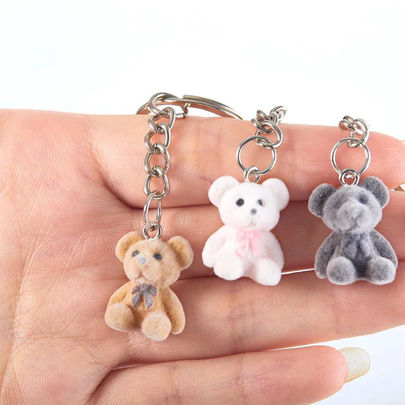 LLavero de oso Flocado de dibujos animados en 3D, llavero de oso, llaveros de animales, regalos de recuerdo para mujeres y hombres, llaves de coche, joyería DIY, 1PC