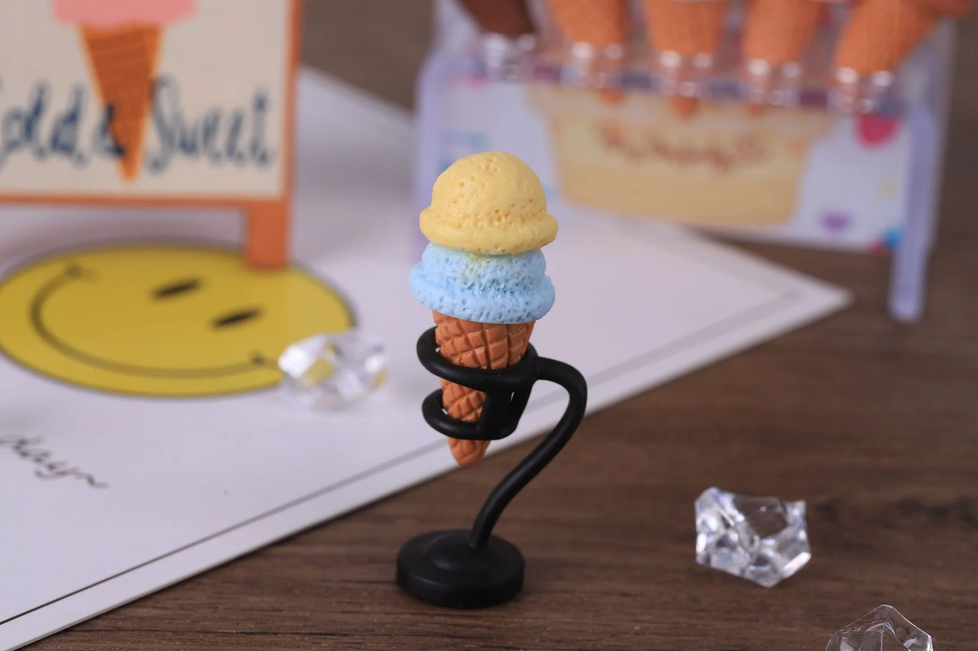 10 Stück Niedliche Doppelschichtige Dreidimensionale Eiswaffel DIY Simulations-Lebensmittel-Spielzeug Harz-Ornament – Detail 11