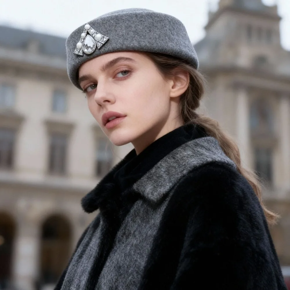 

Woolen Top Hat Vintage Topper Hat Rhinestone Retro Felt Beret Solid Color Charm Formal Hat Banquet