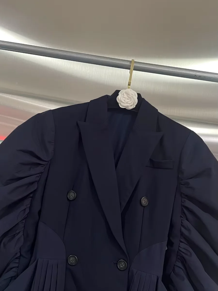 معطف VGH بتصميم عصري عتيق للنساء مع طية صدر السترة وأكمام منتفخة ومقسمة مزدوجة الصدر باللون الأزرق الداكن بطول ميدي سترات نسائية للخريف #5