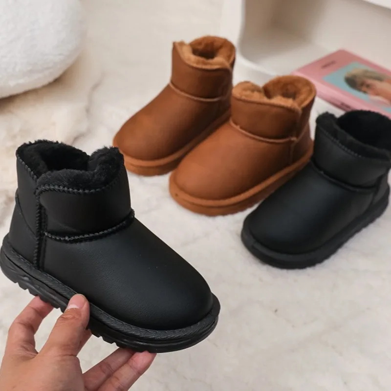

Зимние детские ботинки2025, новая корейская версия, детские туфли на плоской подошве, Нескользящие зимние ботинки для девочек в стиле ретро, модные детские ботинки для девочек, детские короткие сапоги