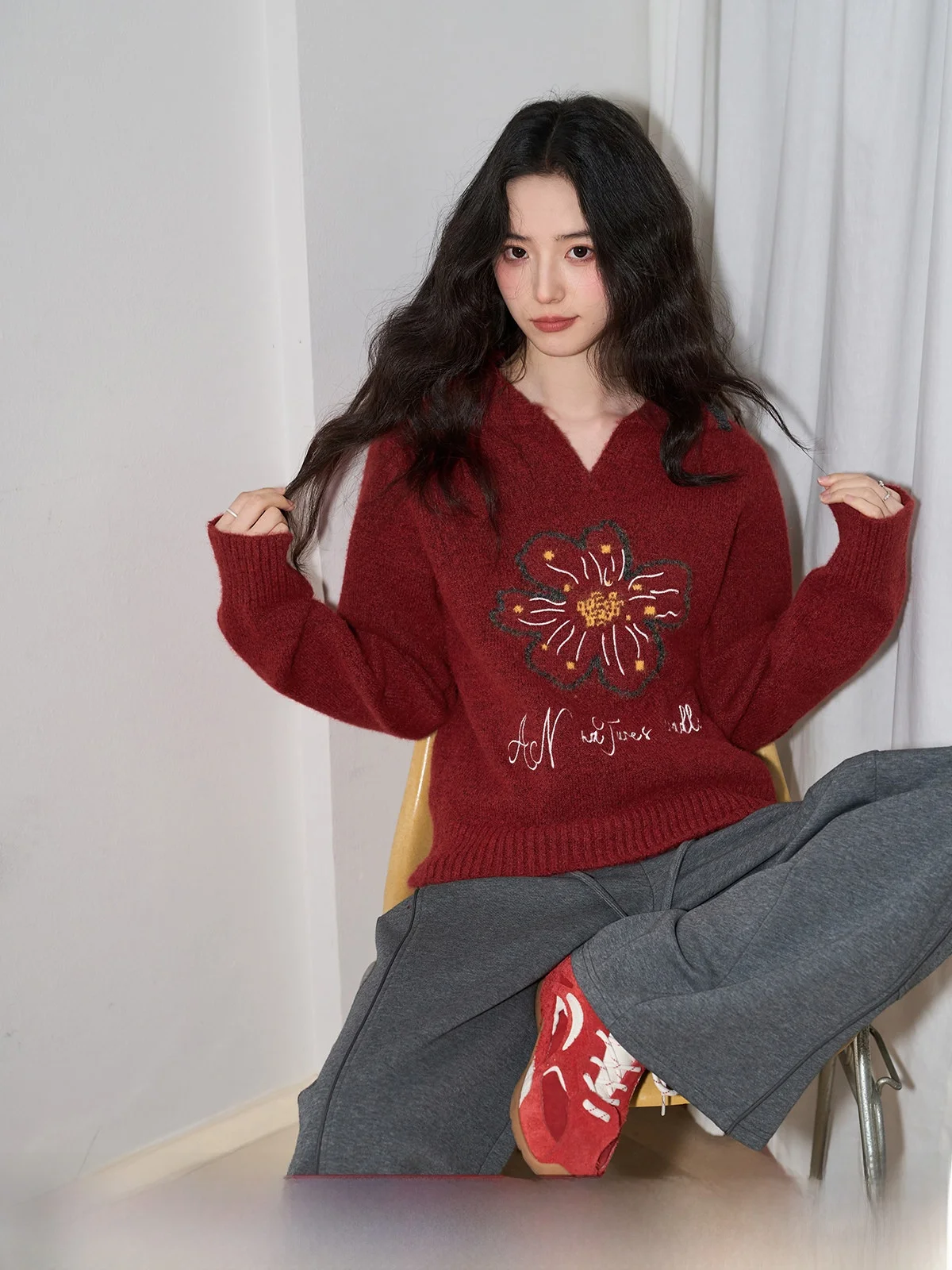 

Red New Year V-Ne Long Sve Knitted Sweater Women's Faionable Warm Turn-down Collar Overhead Top Winter New Arrival