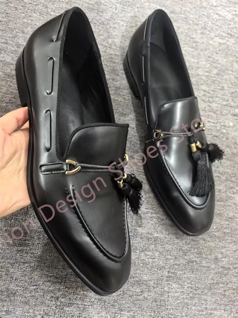 

Fashion Black Tassel Men Loafer Shoes Low Heels slip on Round Toe Big Size 40-48 Casual Dress Shoes Man
