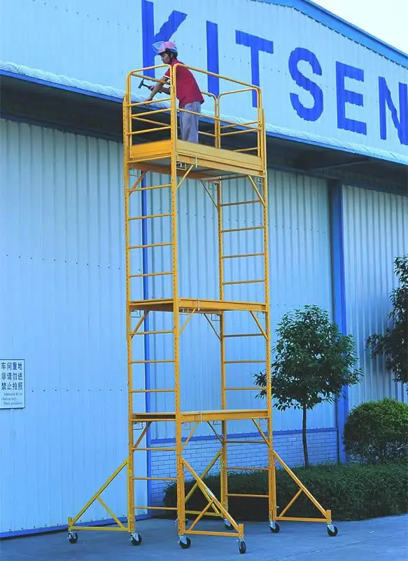 Andaime de aço com rolamento multifuncional com sistema de guarda-corpo ou sem