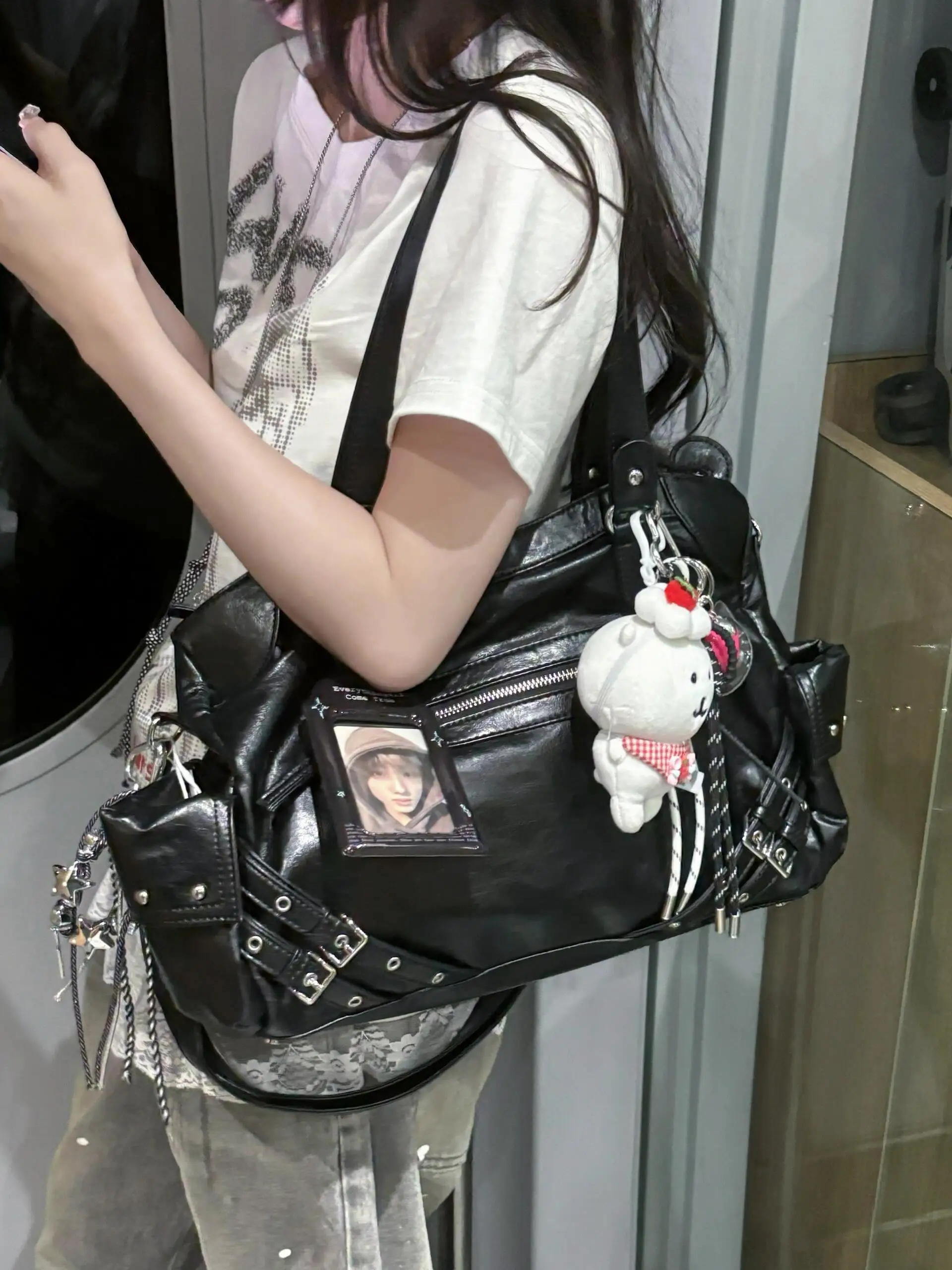 

Крутая мотоциклетная сумка через плечо для девочек, большая сумка-тоут Capaci, женская модная нейтральная современная сумка