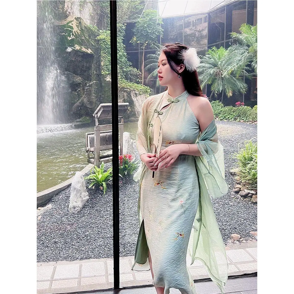 

Новое китайское летнее женское платье-ципао 2025 года, облегающее, с эффектом похудения, в стиле дзен, с завязками на талии