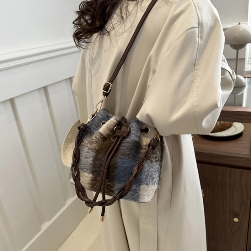 Women Bucket Bag Autumn Winter Shoulder Bag Female Bag Fashion Crossbody Bag Korean Handbag Casual Bag